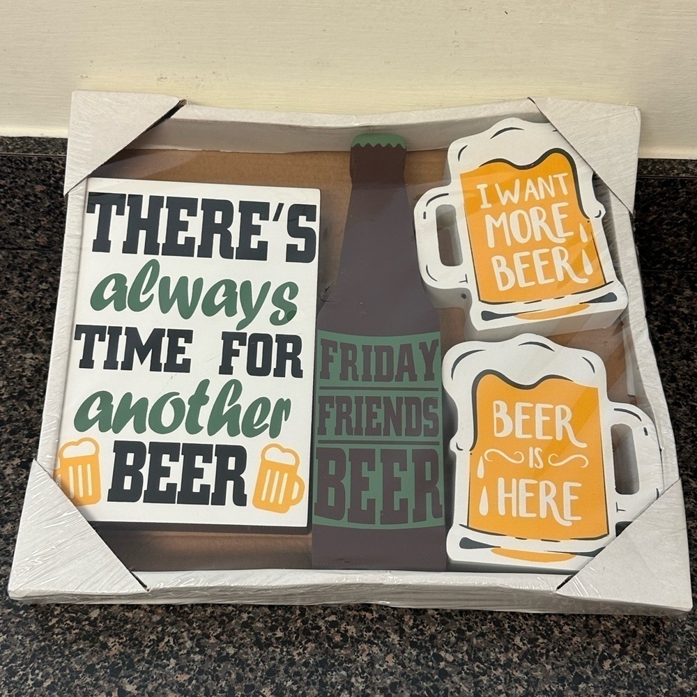 Beer Lovers Boxed Gift Set Decor Fathers Day - Picture 1 of 3